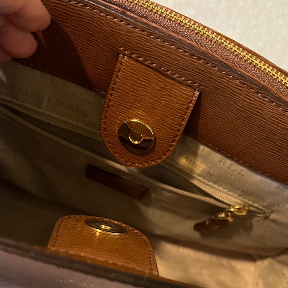Lauren Ralph Lauren Tan Shoulder Bag - Picture 9 of 14